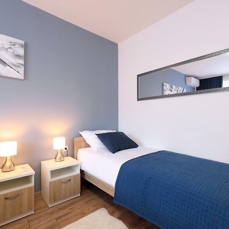 Apartments Angelica 扎达尔 外观 照片